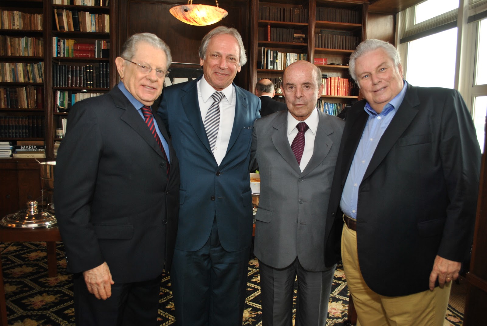 Aristóteles Drummond com Arnaldo Niskier e Francisco Dornelles