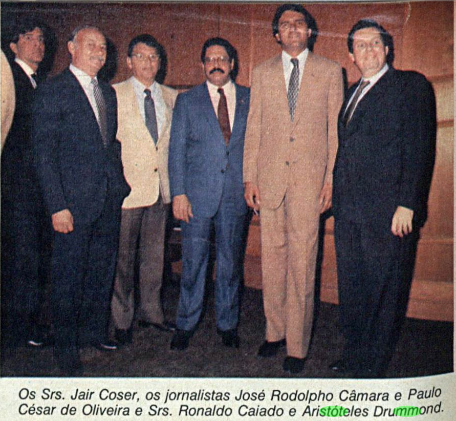 Aristóteles Drummond com Ronaldo Caiado e outros